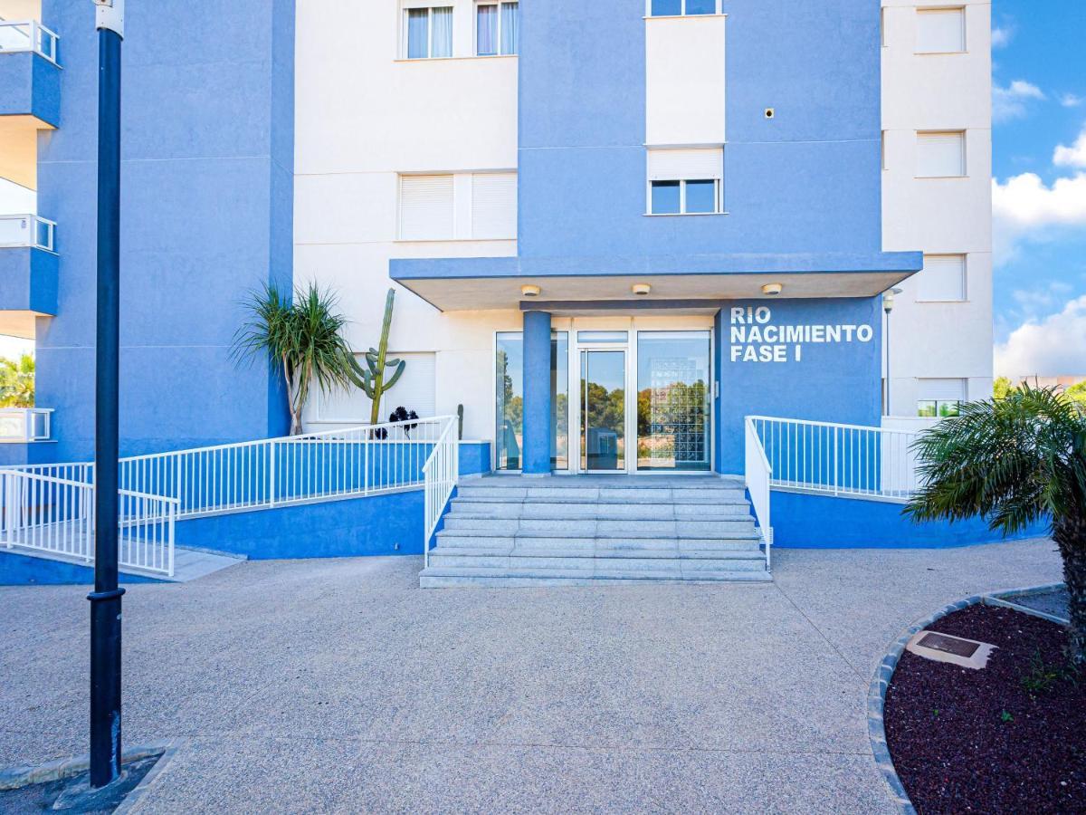 Rio Nacimiento Apartment Campoamor Exterior photo